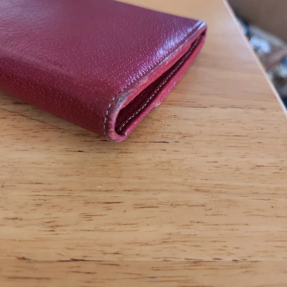 Gucci Vintage Red Wallet - Picture 8 of 16